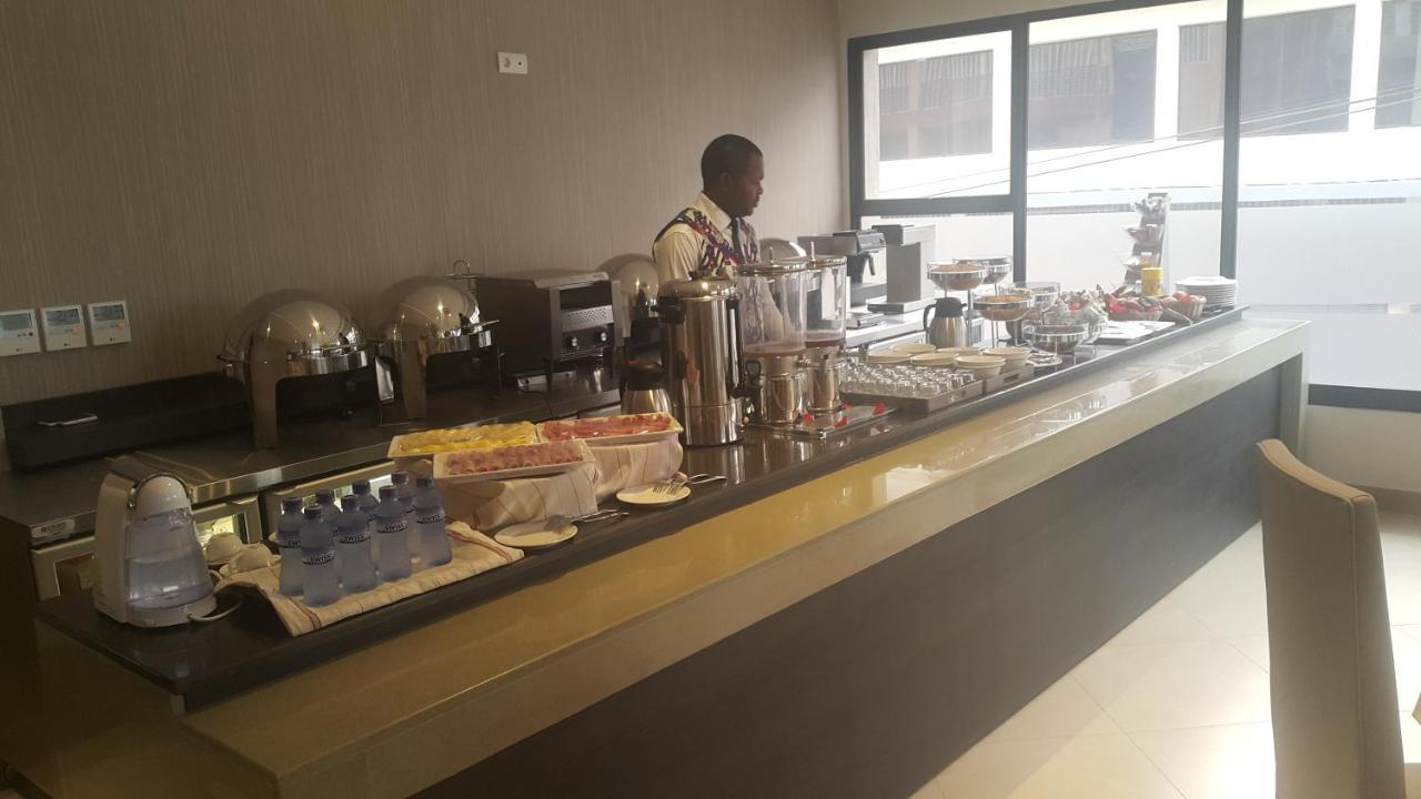 קינשאסה Hotel Selton מראה חיצוני תמונה